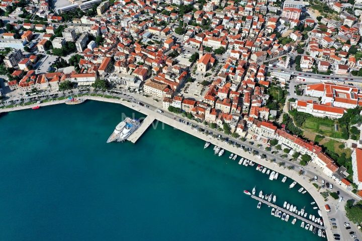 Commerciale in vendita 106 m² – Makarska