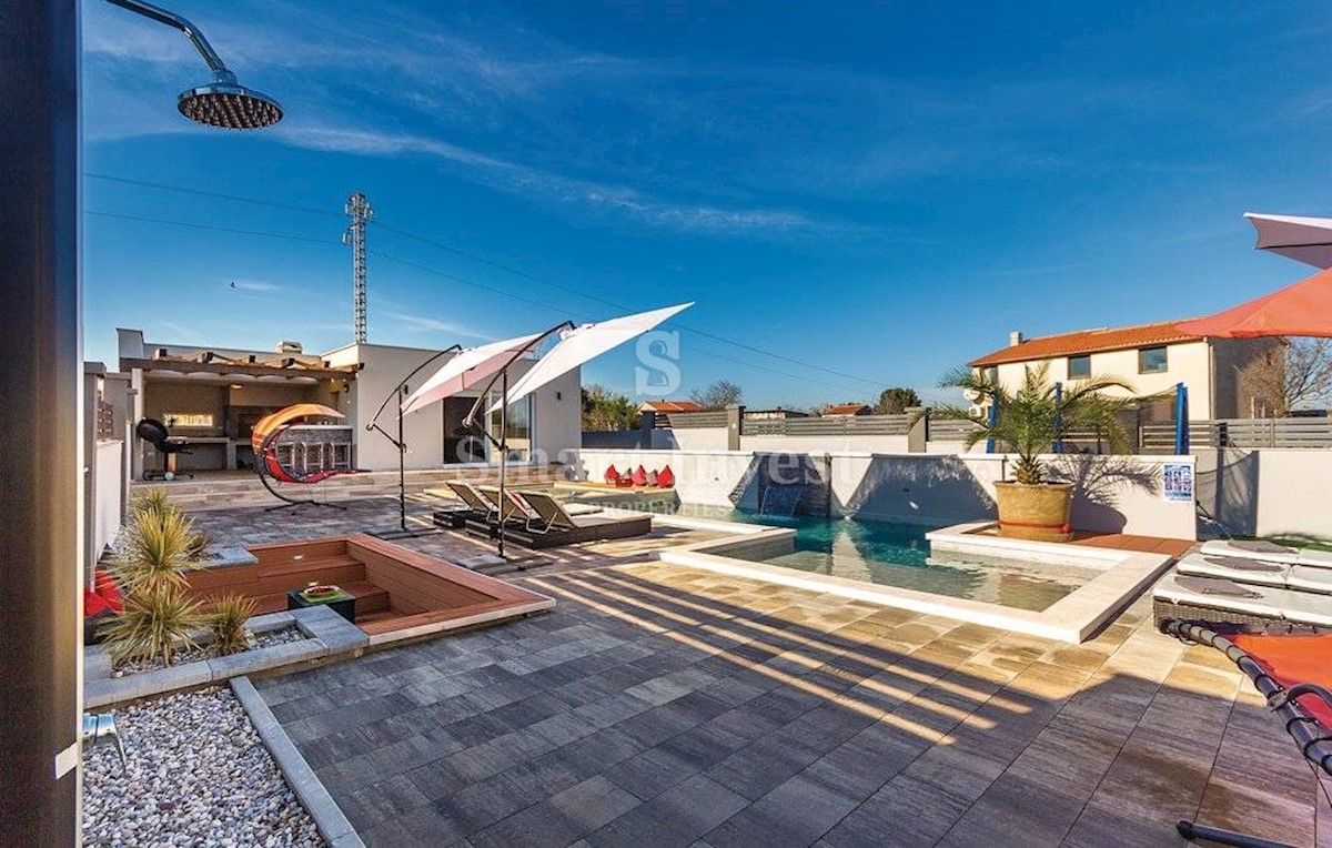 House For sale - ISTARSKA MEDULIN