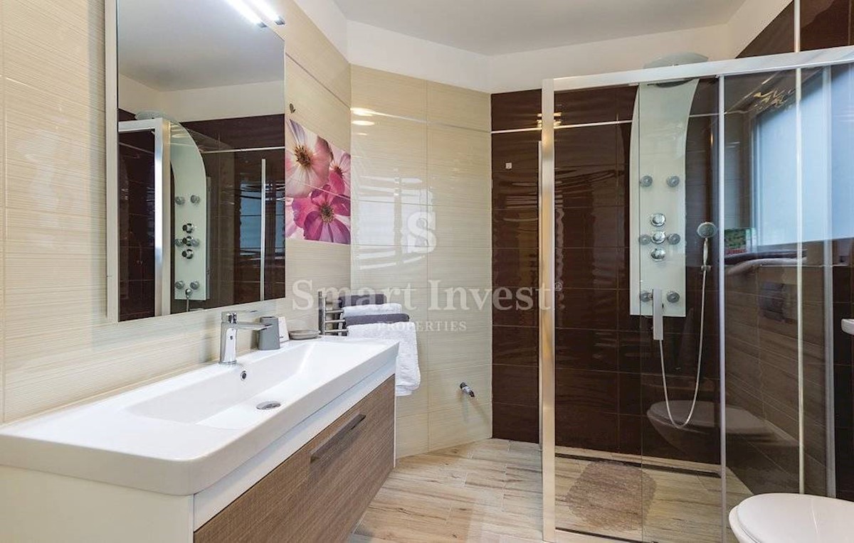 House For sale - ISTARSKA MEDULIN