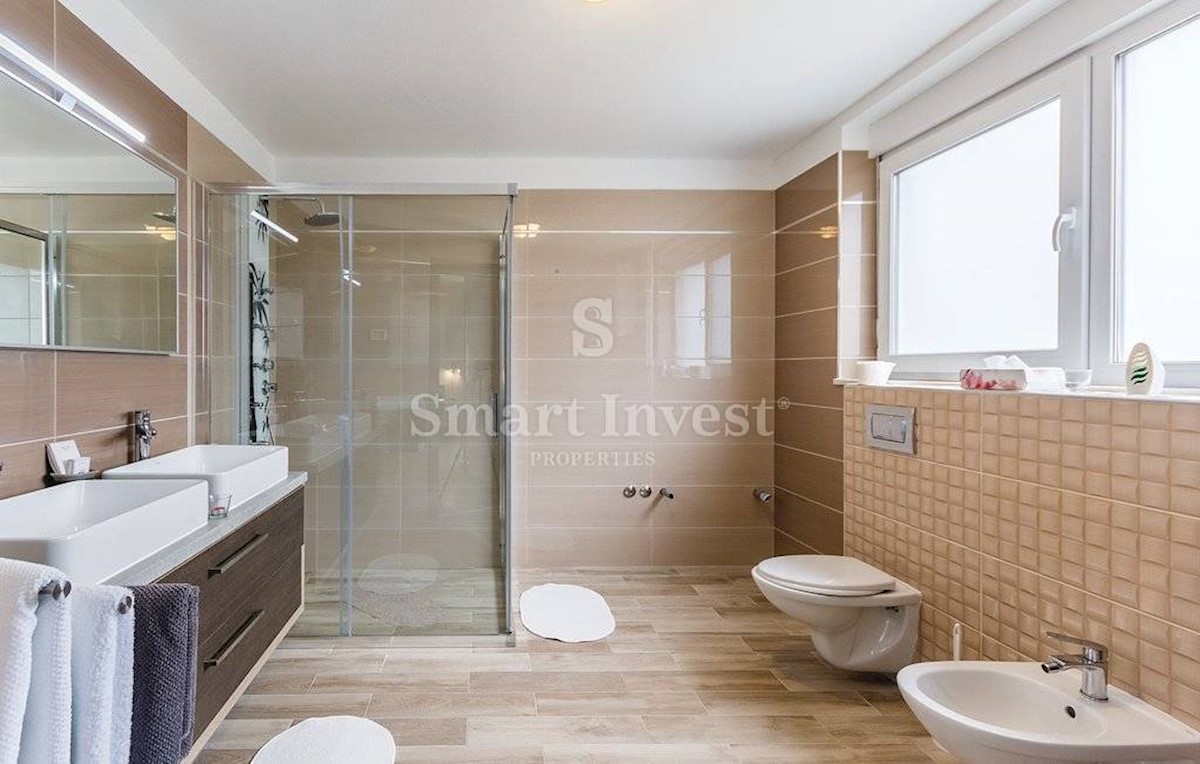 House For sale - ISTARSKA MEDULIN