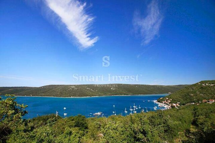 Działka na sprzedaż 2724 m² – Rabac