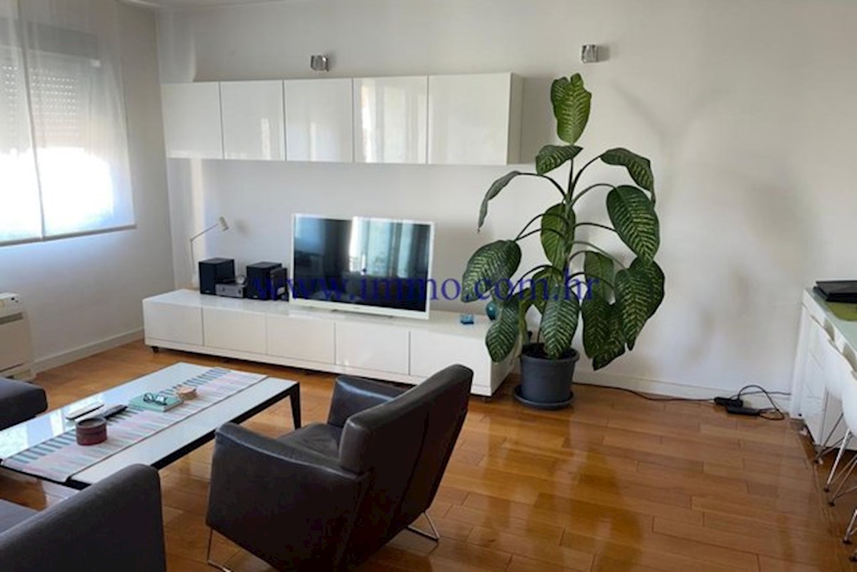 Flat For sale - SPLITSKO-DALMATINSKA  SPLIT 