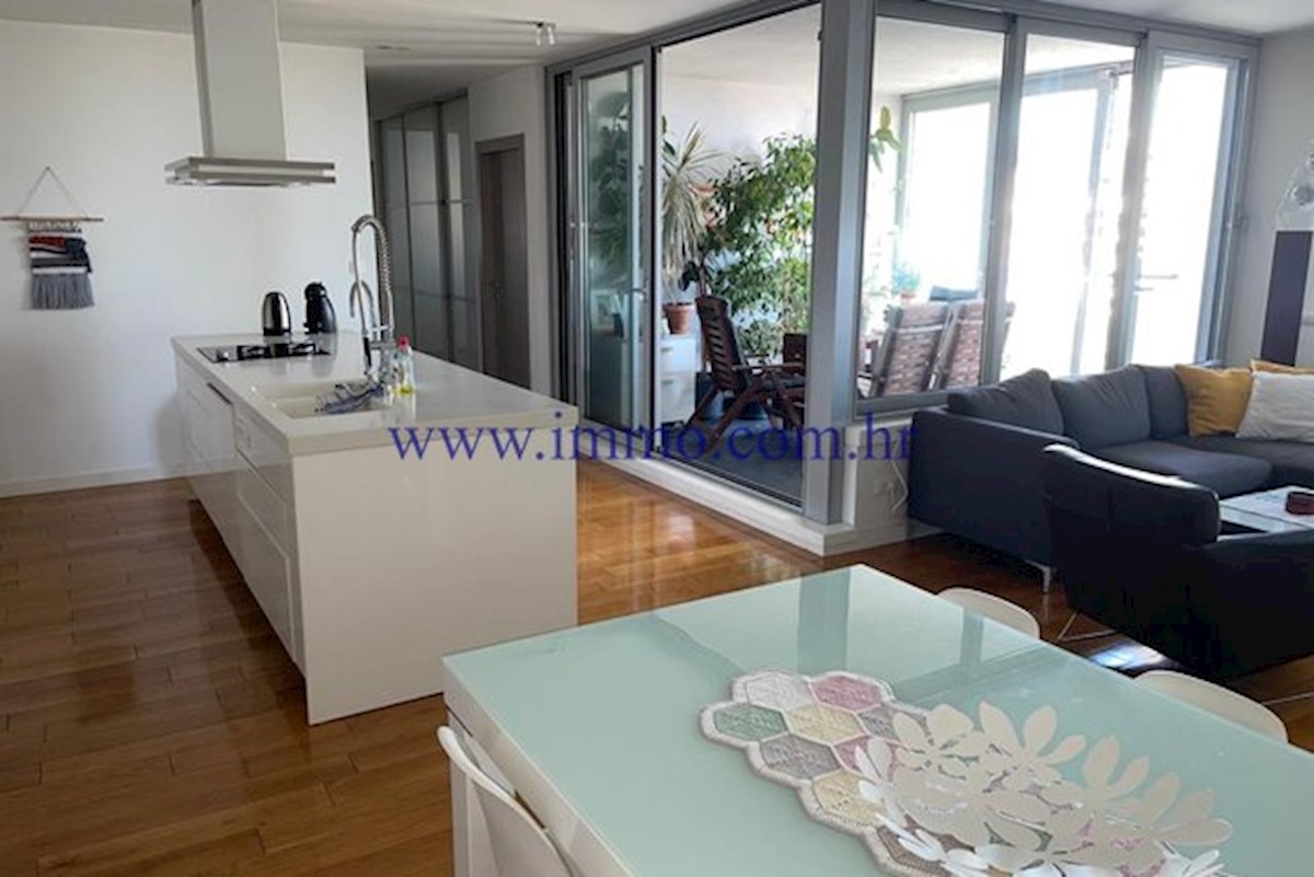 Flat For sale - SPLITSKO-DALMATINSKA  SPLIT 