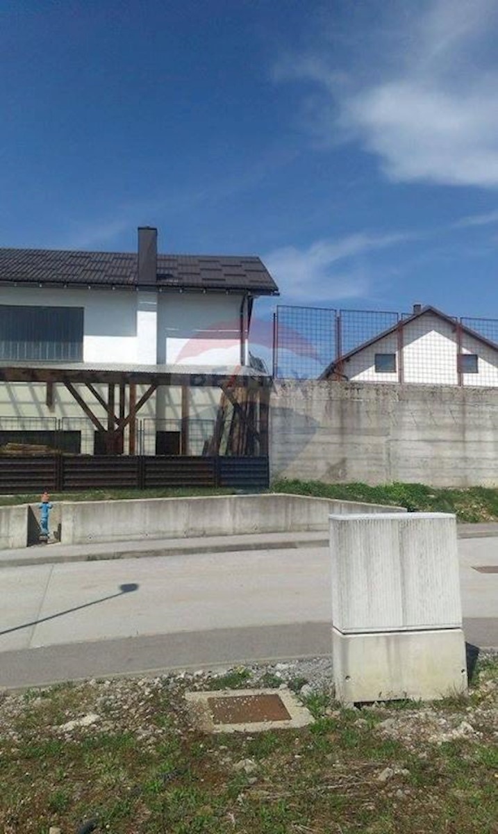 Komerčné Na predaj - PRIMORSKO-GORANSKA  VRBOVSKO 