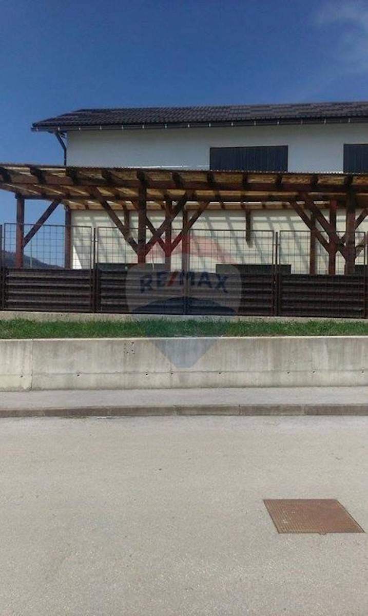 Komerčné Na predaj - PRIMORSKO-GORANSKA  VRBOVSKO 