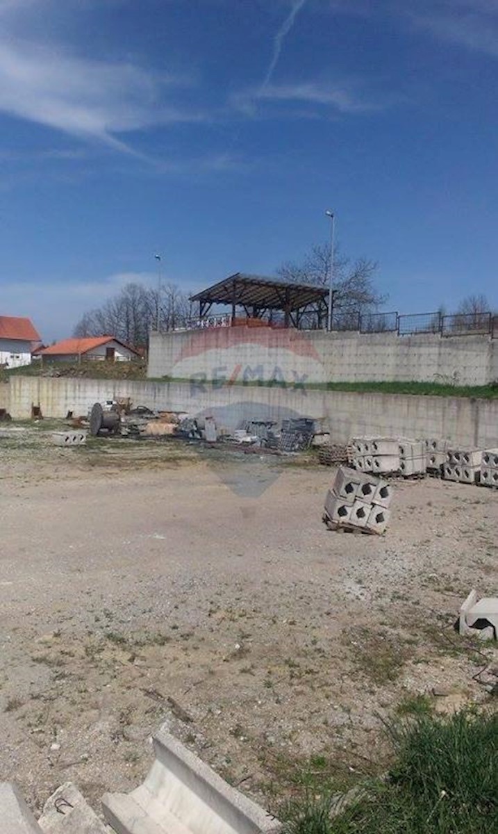 Komerčné Na predaj - PRIMORSKO-GORANSKA  VRBOVSKO 