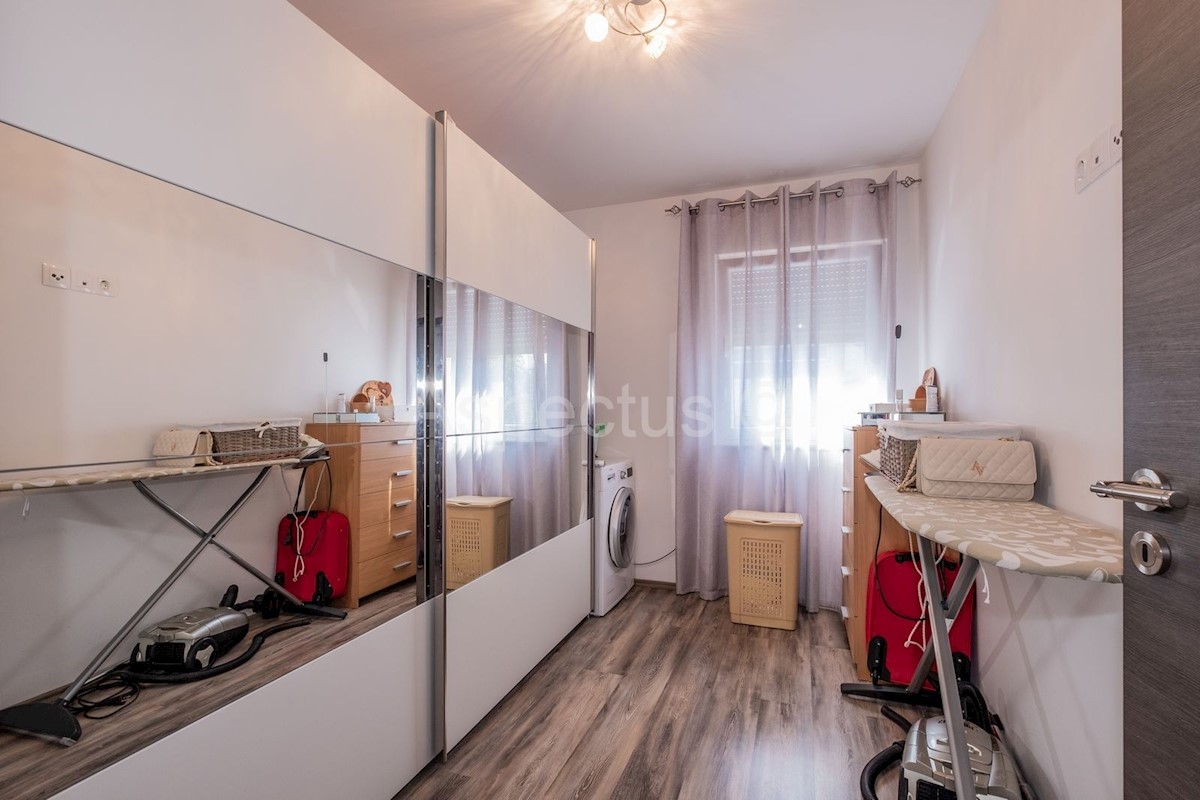 Kuća Na prodaju - ISTARSKA  PULA 