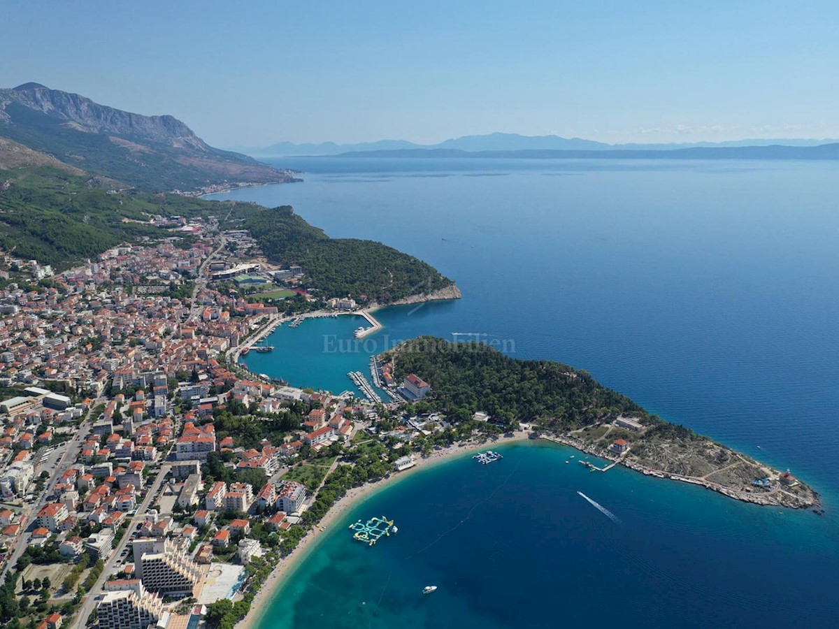 Działka Na sprzedaż - SPLITSKO-DALMATINSKA MAKARSKA