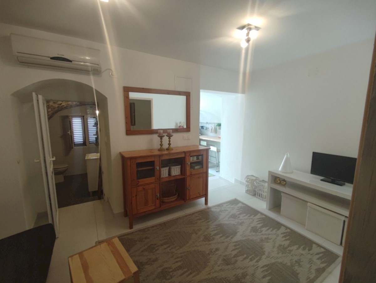 Apartment Zu verkaufen - PRIMORSKO-GORANSKA  KRK 