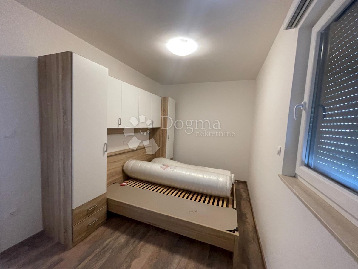 Apartmán Na predaj - PRIMORSKO-GORANSKA  KRK 