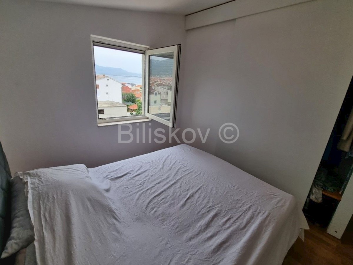 Apartma Na predaj - SPLITSKO-DALMATINSKA  KAŠTELA 