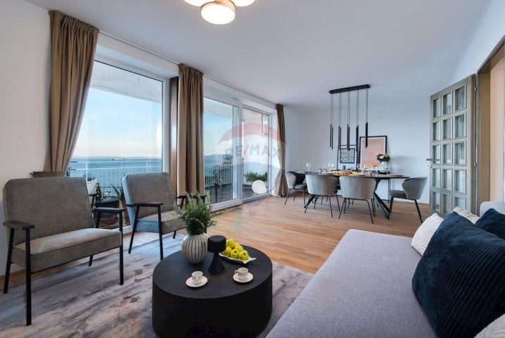 Appartamento in vendita 121 m² – Volosko