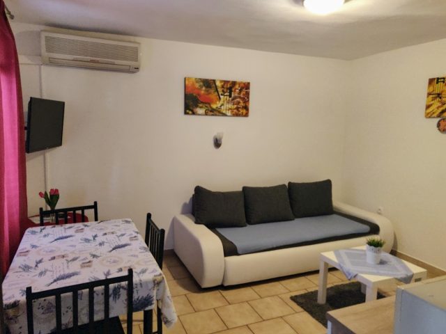 Casa in vendita 1000 m² – Baška Voda