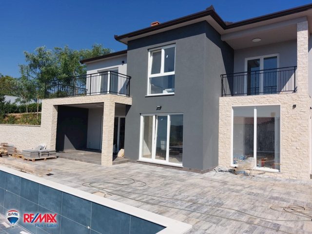 Haus Zu verkaufen - Istarska Labin - foto 2/23