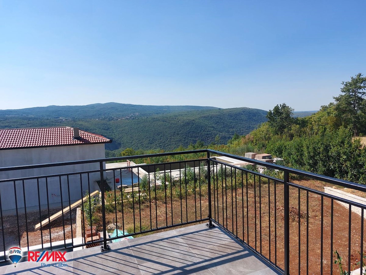 Kuća Na prodaju - ISTARSKA  LABIN 