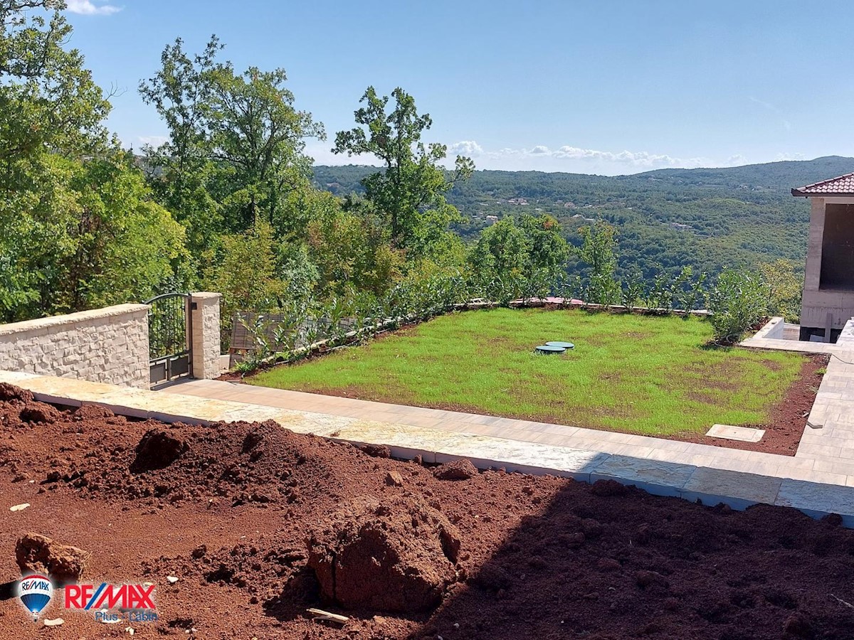 Kuća Na prodaju - ISTARSKA  LABIN 