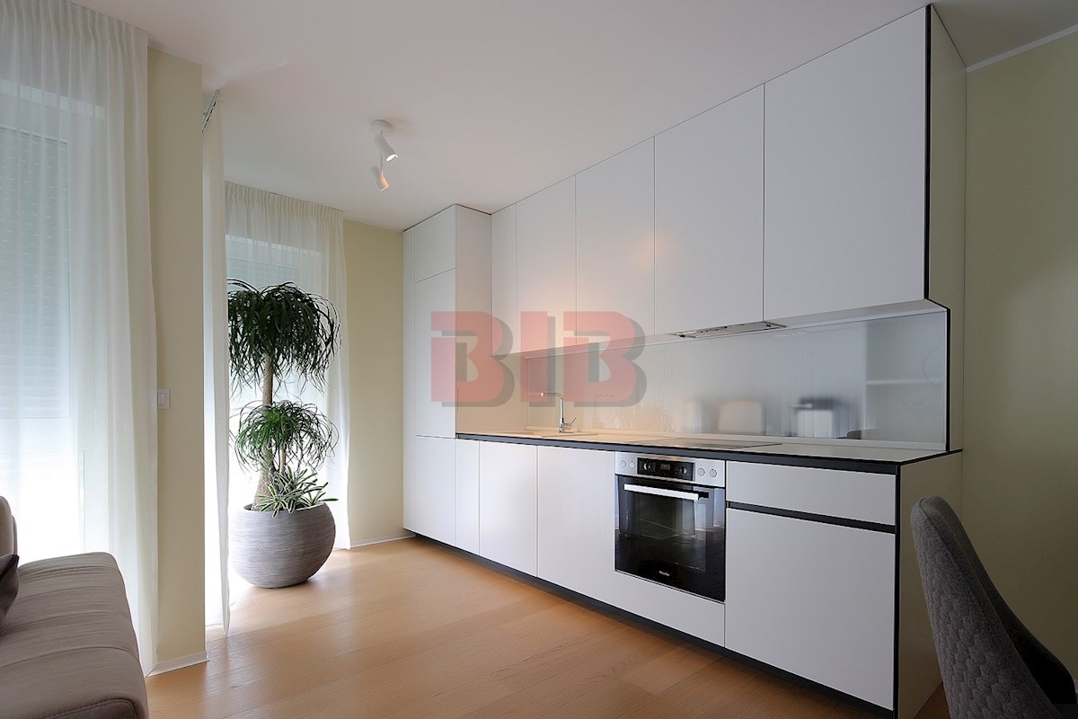 Flat For sale - PRIMORSKO-GORANSKA  OPATIJA 