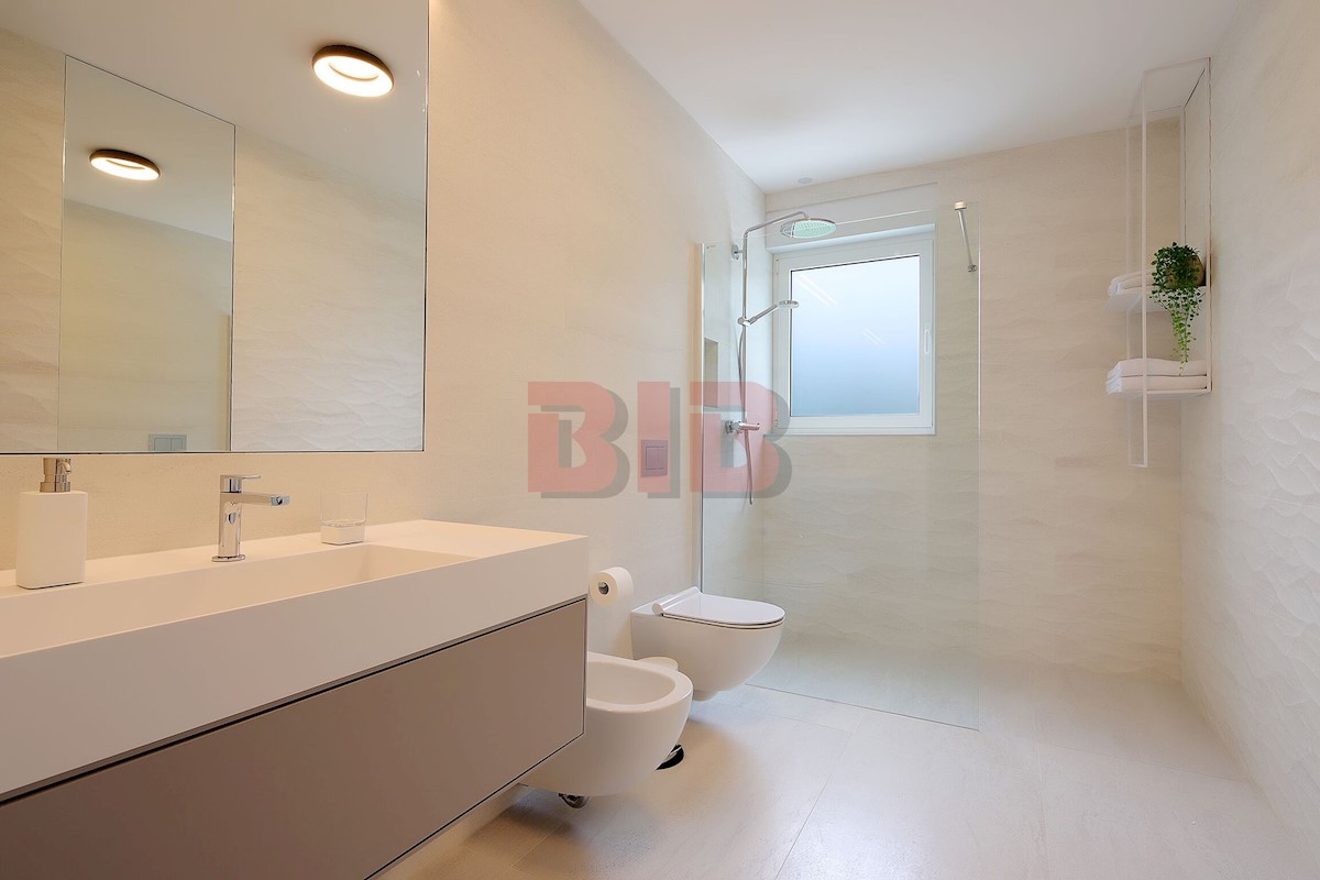 Flat For sale - PRIMORSKO-GORANSKA  OPATIJA 