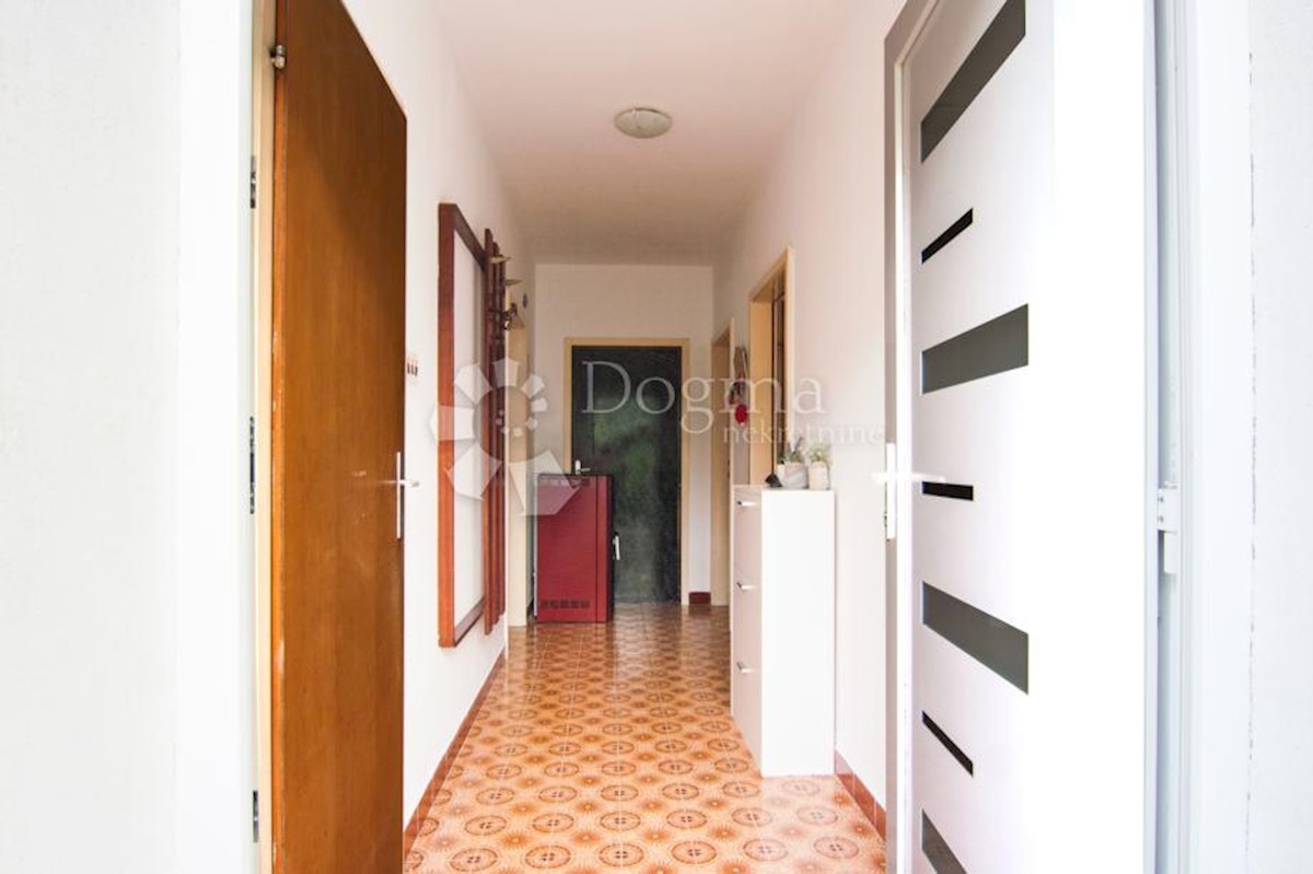 Flat For sale - ISTARSKA  PULA 