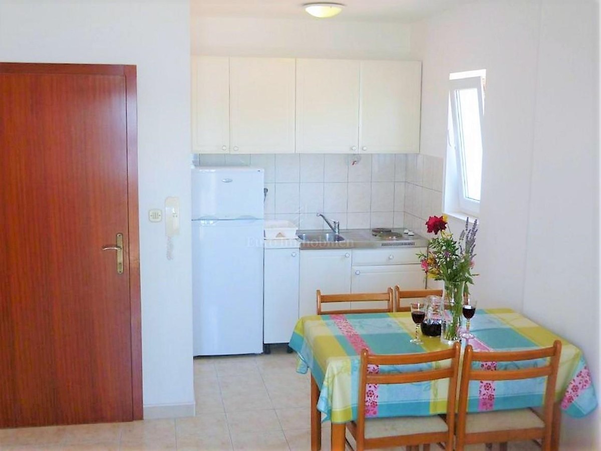 Maison À vendre - ŠIBENSKO-KNINSKA  ROGOZNICA 