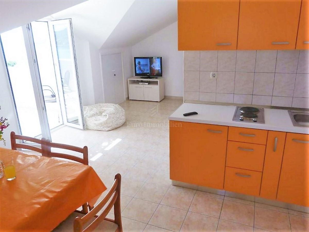Maison À vendre - ŠIBENSKO-KNINSKA  ROGOZNICA 