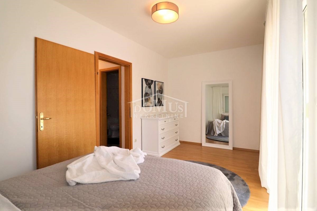 Apartmán Na prodej - ŠIBENSKO-KNINSKA  VODICE 