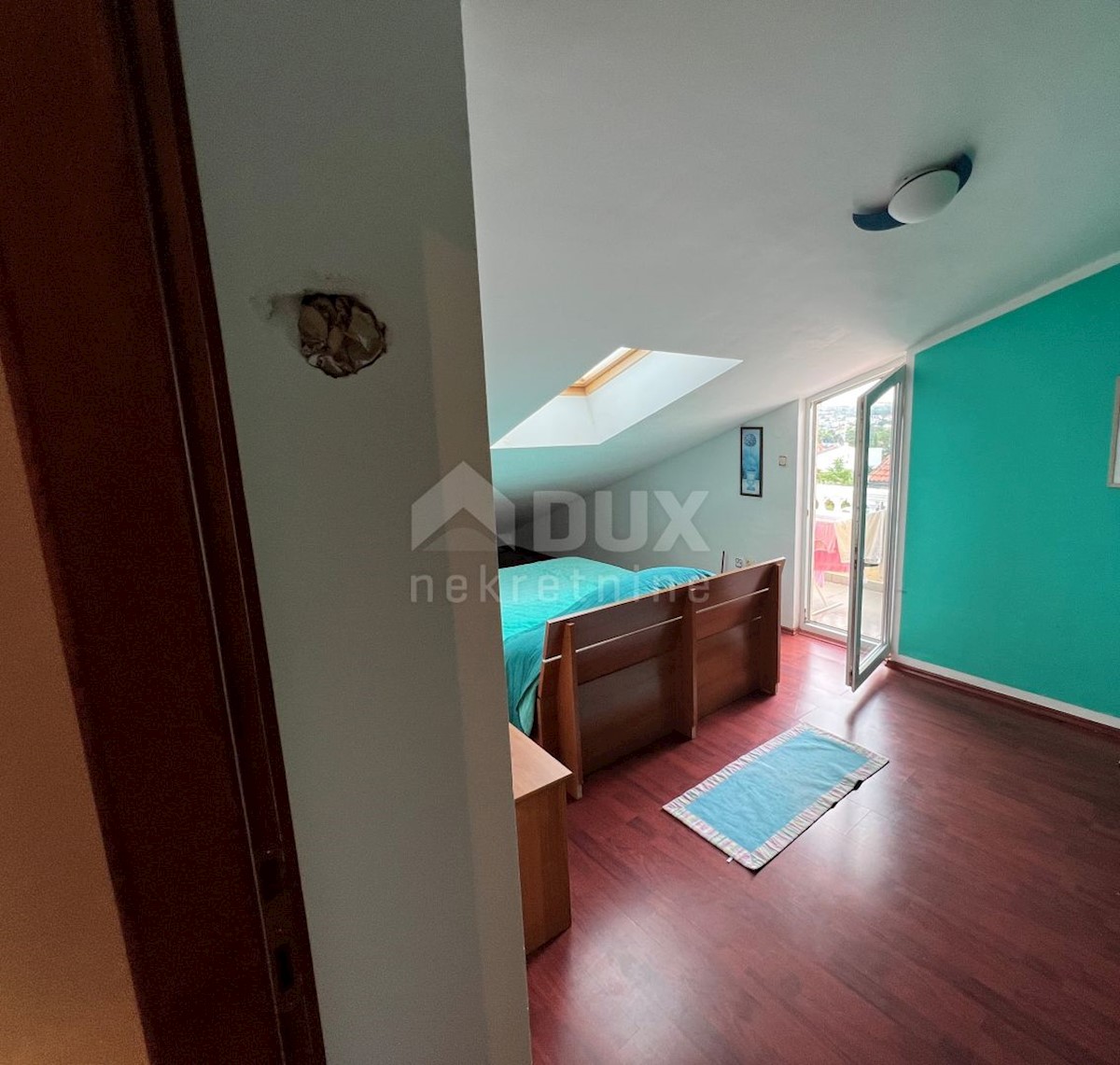 Apartmán Na predaj - PRIMORSKO-GORANSKA  KRK 