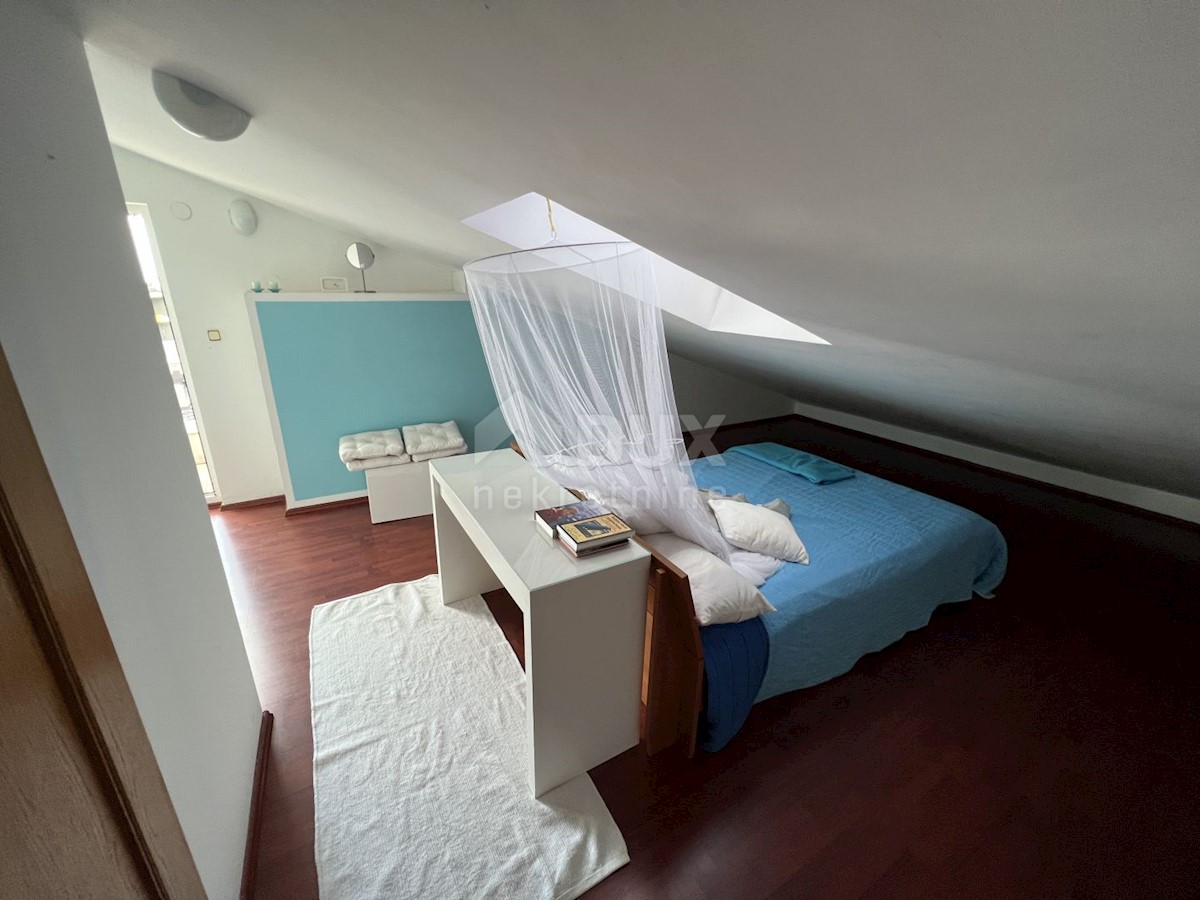 Apartmán Na predaj - PRIMORSKO-GORANSKA  KRK 