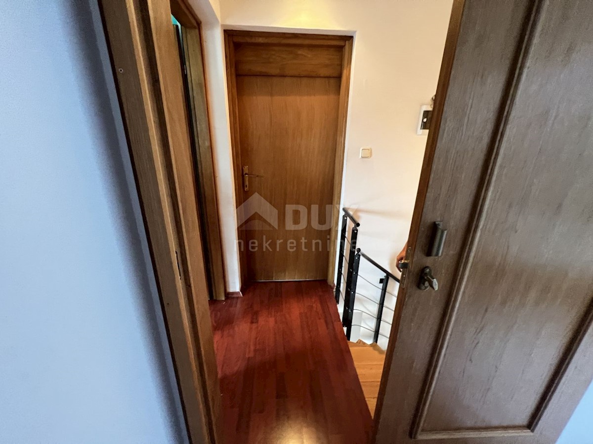 Apartmán Na predaj - PRIMORSKO-GORANSKA  KRK 
