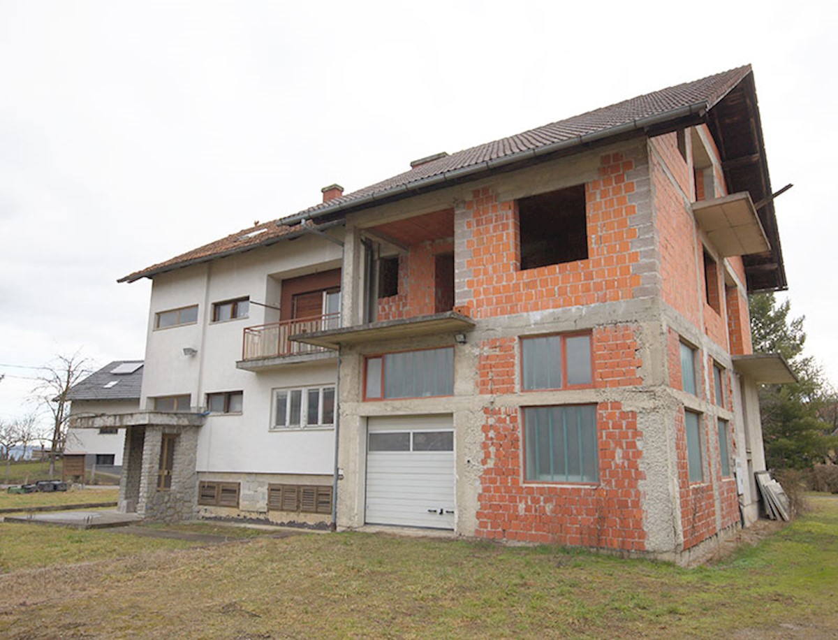 Haus Zu verkaufen - ZAGREBAČKA  SAMOBOR 