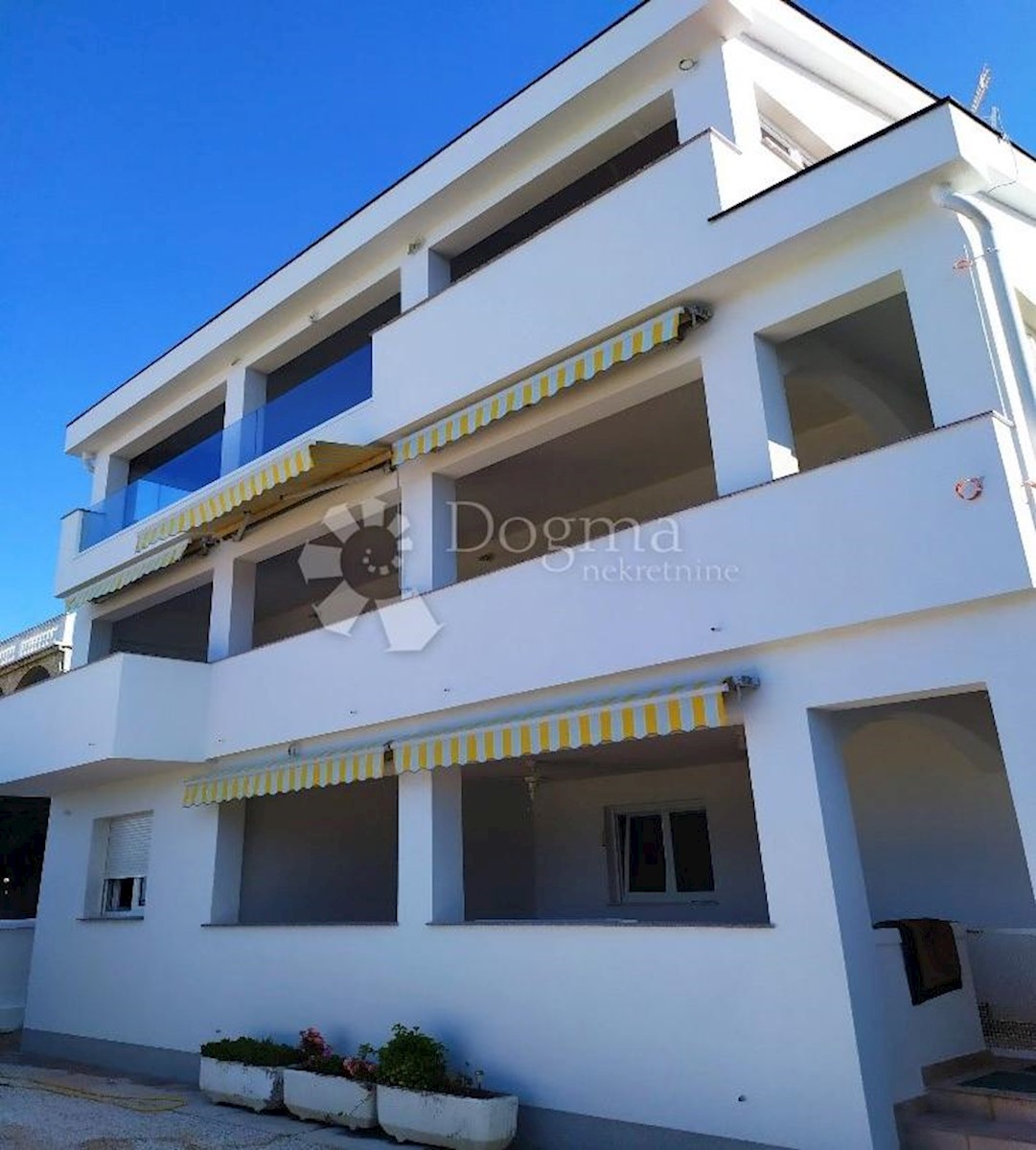 Apartma Naprodaj - ZADARSKA  Vir