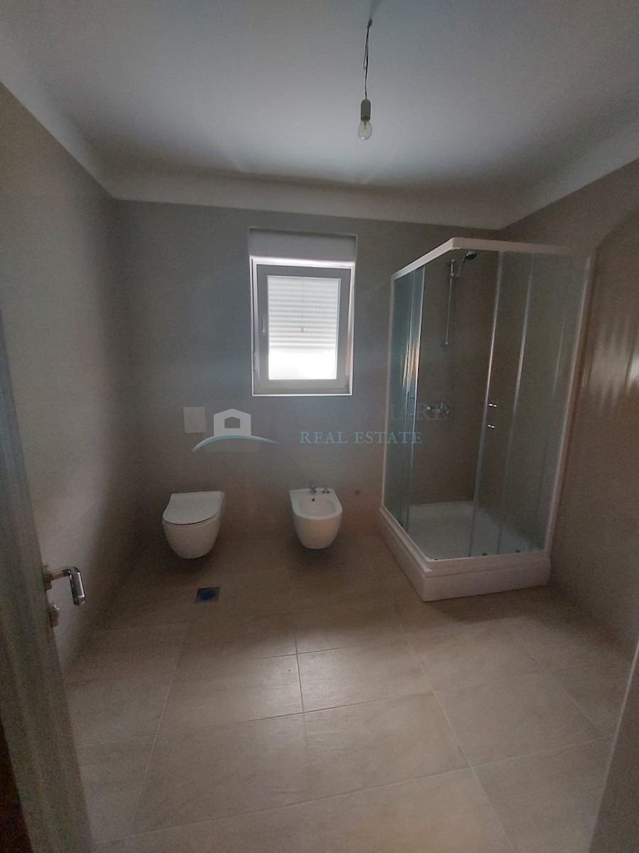 Flat For sale - ŠIBENSKO-KNINSKA  VODICE 