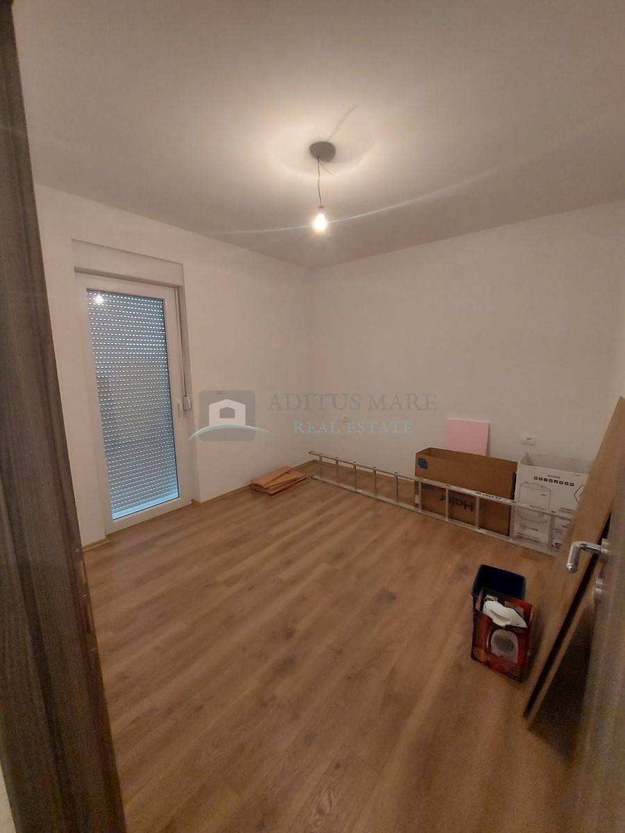 Flat For sale - ŠIBENSKO-KNINSKA  VODICE 