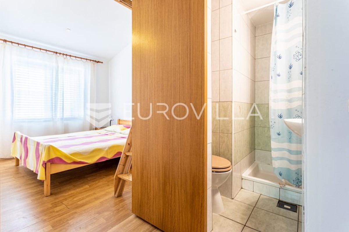 Apartmán Na prodej - PRIMORSKO-GORANSKA  CRES 