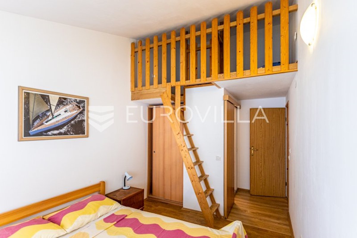 Apartmán Na predaj - PRIMORSKO-GORANSKA  CRES 