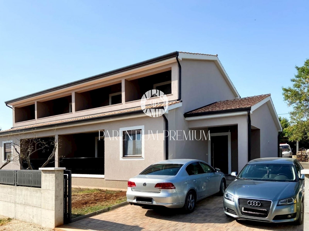 Haus Zu verkaufen - Istarska Poreč - foto 1/11