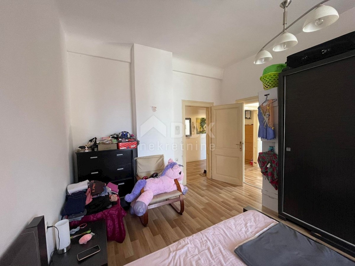 Flat For sale - ISTARSKA  PULA 