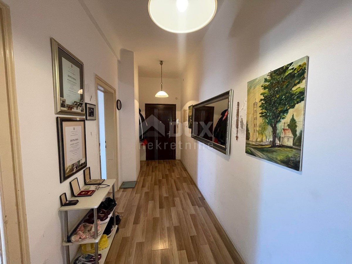 Flat For sale - ISTARSKA  PULA 