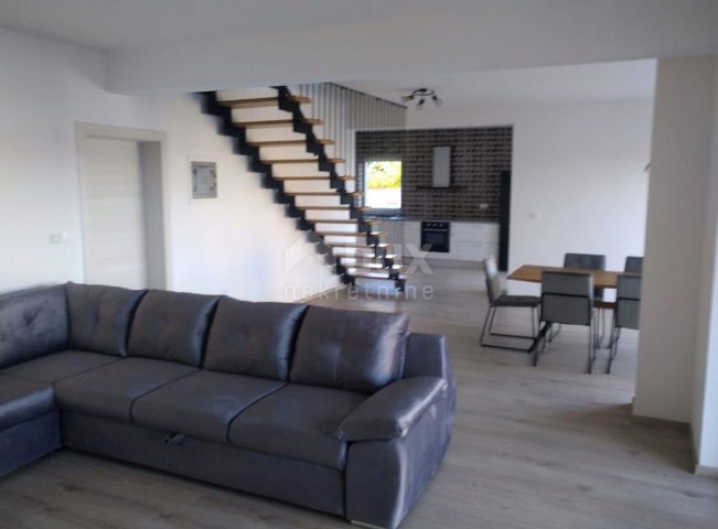 Haus Zu verkaufen - Istarska Labin - foto 2/11