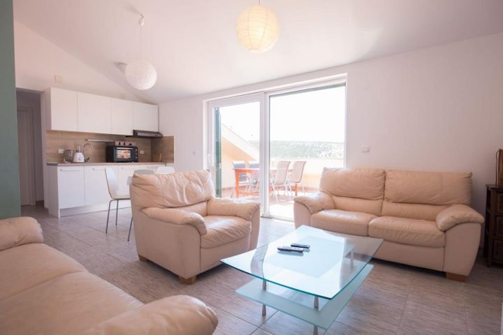 Apartma Naprodaj - Ličko-senjska Novalja - foto 3/15