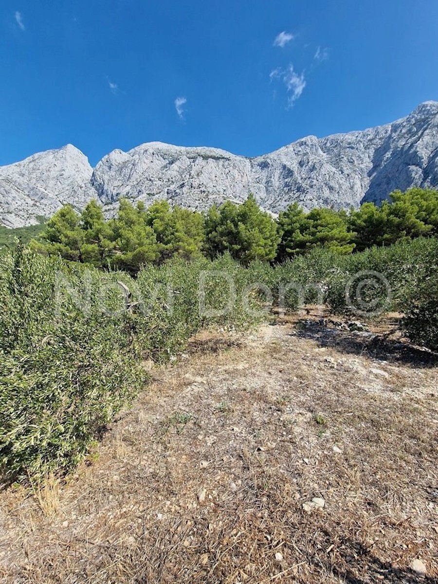 Grundstück Zu verkaufen - SPLITSKO-DALMATINSKA  BAŠKA VODA 