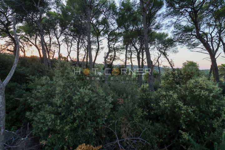 Parcela na predaj 1070 m² – Vinkuran