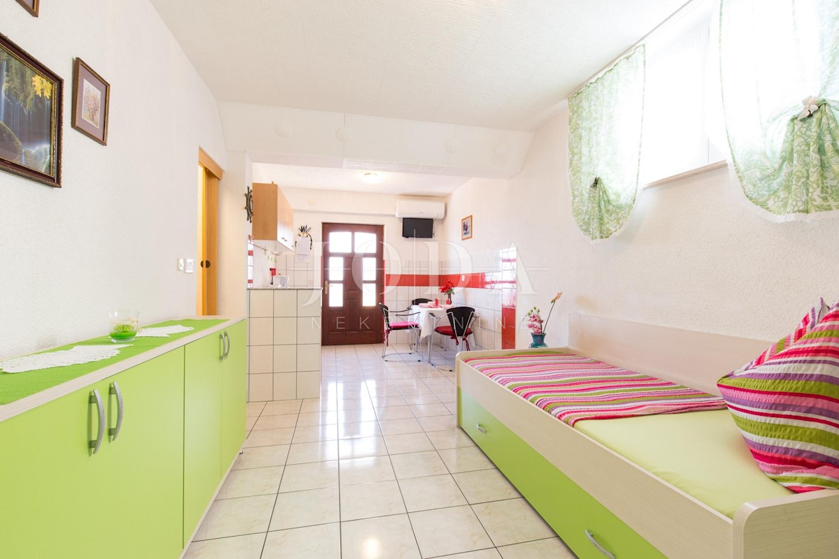 Casa In vendita - PRIMORSKO-GORANSKA  CRIKVENICA 
