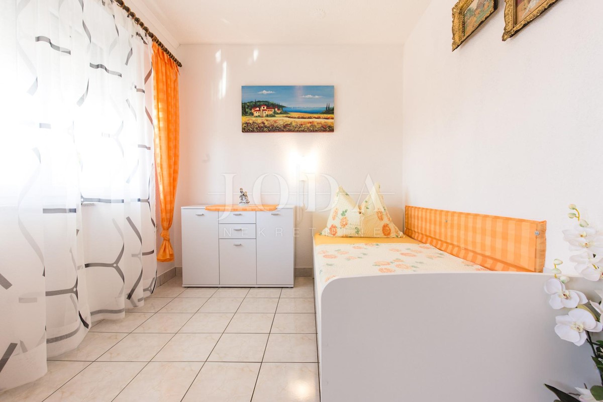 Casa In vendita - PRIMORSKO-GORANSKA  CRIKVENICA 