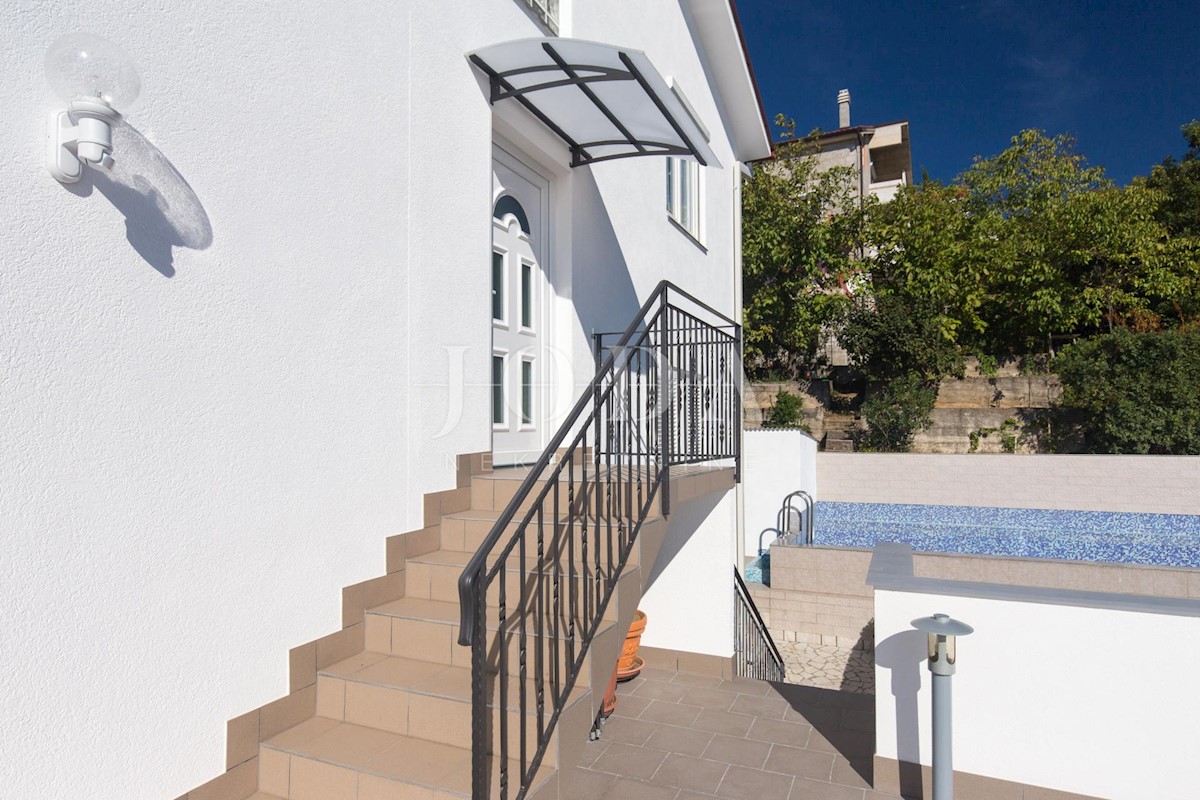 Casa In vendita - PRIMORSKO-GORANSKA  CRIKVENICA 