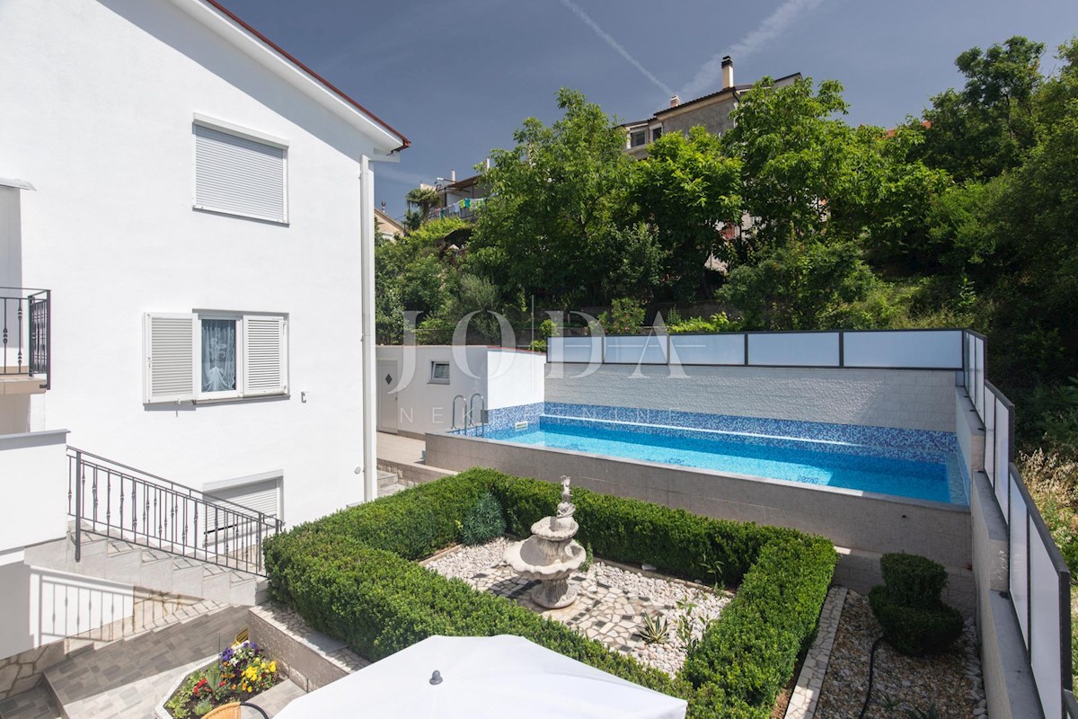 Casa In vendita - PRIMORSKO-GORANSKA  CRIKVENICA 