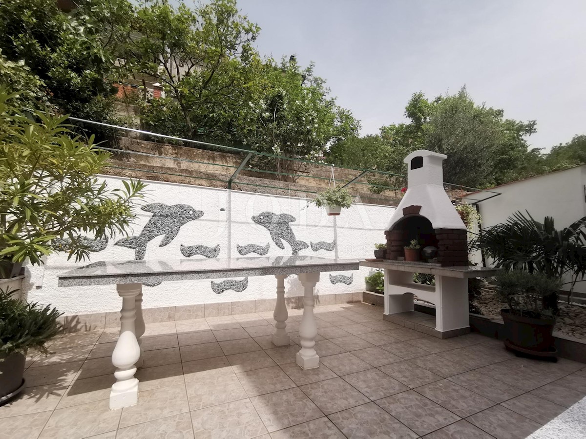 Casa In vendita - PRIMORSKO-GORANSKA  CRIKVENICA 