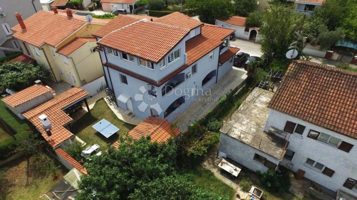 Dom na predaj 400 m² – Valbandon