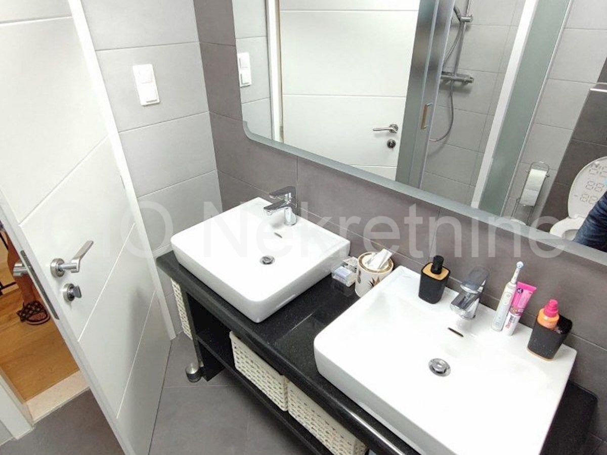 Appartement À vendre - SPLITSKO-DALMATINSKA  ČIOVO 
