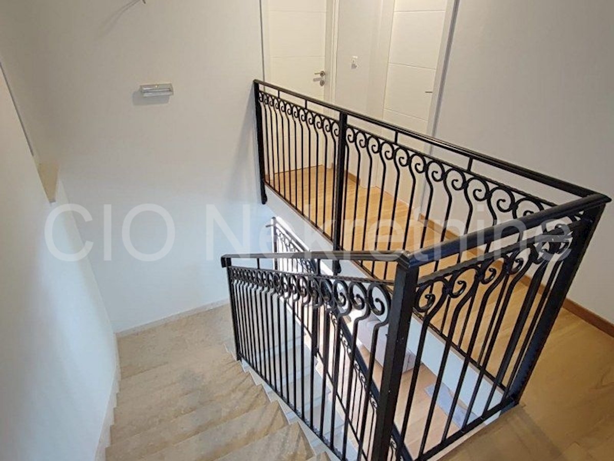 Appartement À vendre - SPLITSKO-DALMATINSKA  ČIOVO 